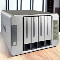 TerraMaster F4-210 4-Bay NAS - Neu NAS Server Gehäuse Cloud Nordrhein-Westfalen - Düren Vorschau