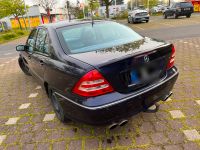 Mercedes w203 c320 Avantgarde AHK TÜV neu Nordrhein-Westfalen - Rommerskirchen Vorschau