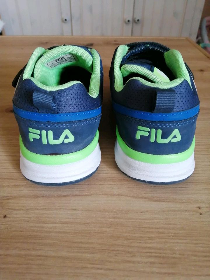 Fila Schuhe Größe 32 (Sportschuhe) in Eitelborn