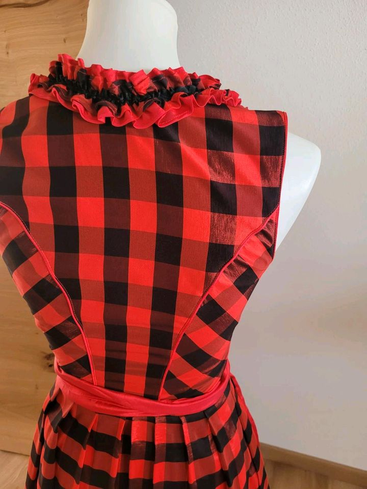 Dirndl midi XS/32 rot schwarz mit Spitze in Karlshuld