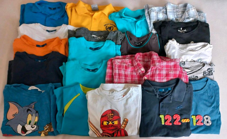T-Shirt, Top, Poloshirt, Sport T-Shirt, Ninjago Gr. 122/128 in Hamburg
