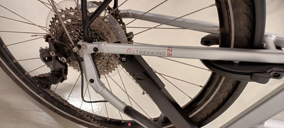 E-Bike,Trekking Bike Victoria 12.8 Trapez,Neuwertig,incl.Zubehör in Schweigen-Rechtenbach