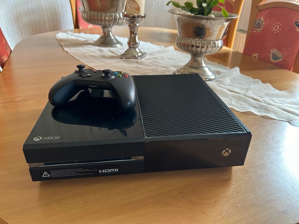 Xbox one mit Lenkrad in Emstek