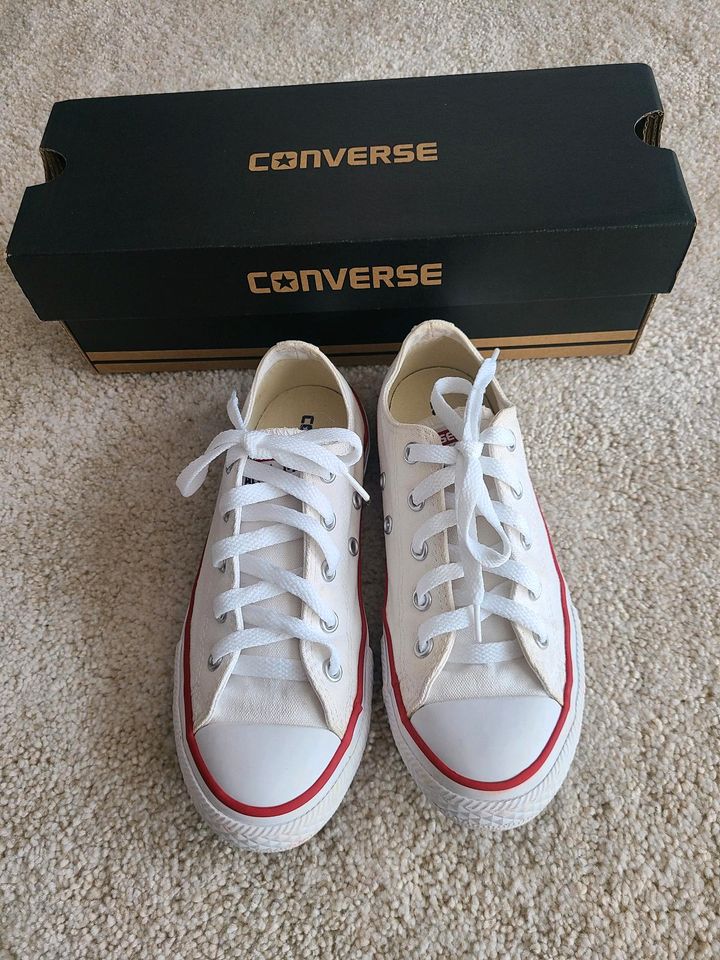 Converse Kinder Sneakers Low weiß Größe 33 in Geretsried