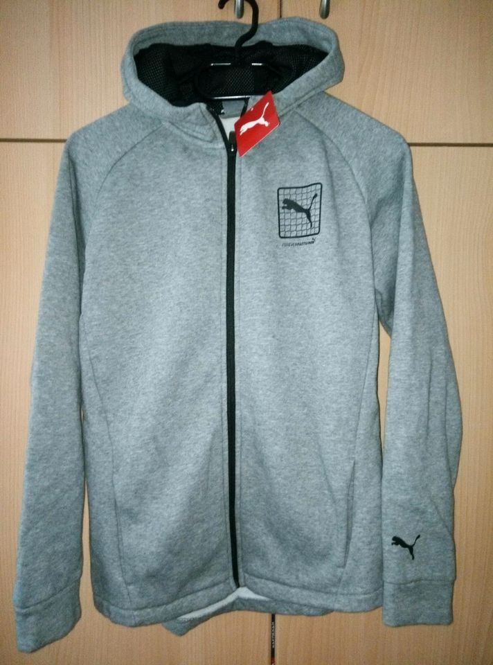 NEU Gr.164 Puma Sweatshirtjacke grau/schwarz, mit Etikett in Berlin