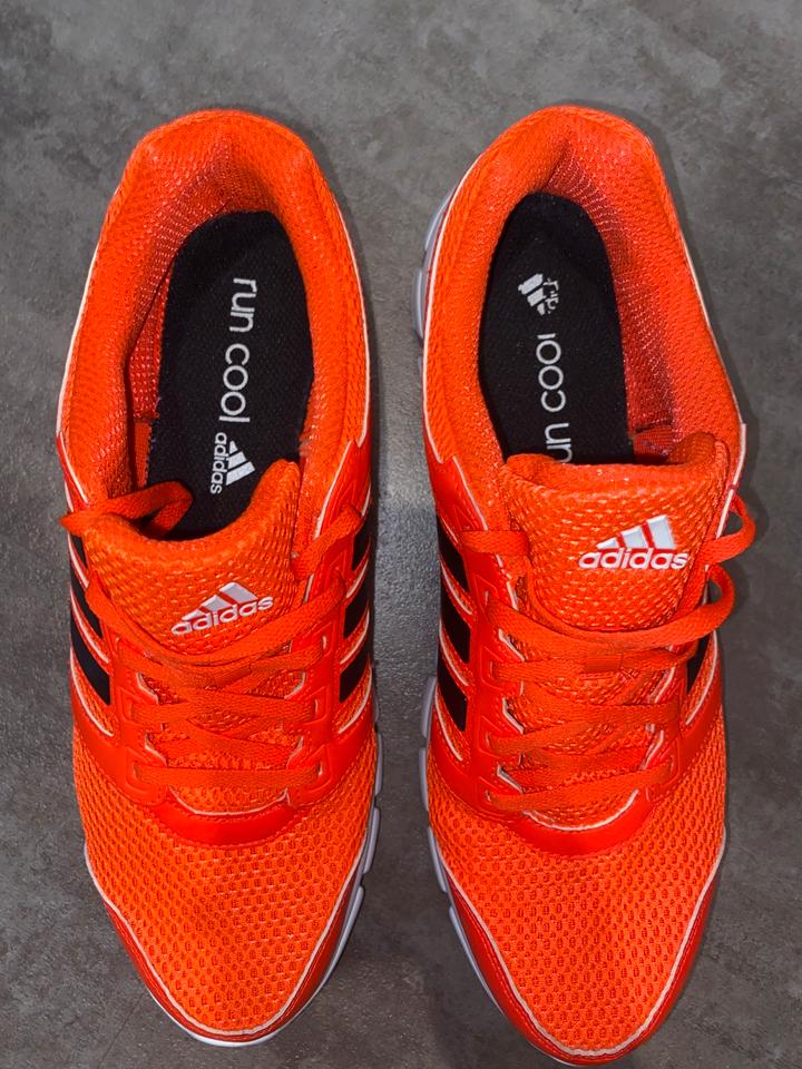 UNPAAR Adidas Run Cool neon orange L 45 R 44