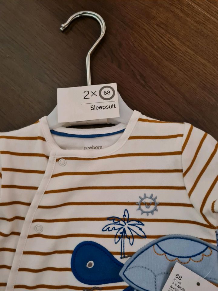 Neu 2x Sleepsuit Größe 68 in Düsseldorf