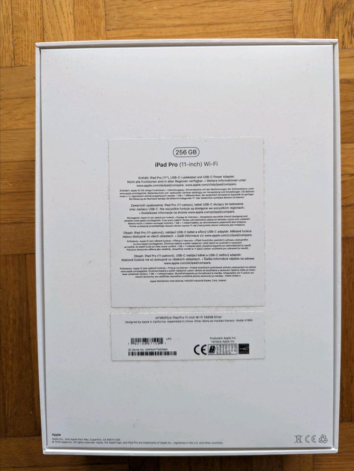 iPad Pro (11" Inch) Silber Wi-Fi 256GB in Berlin