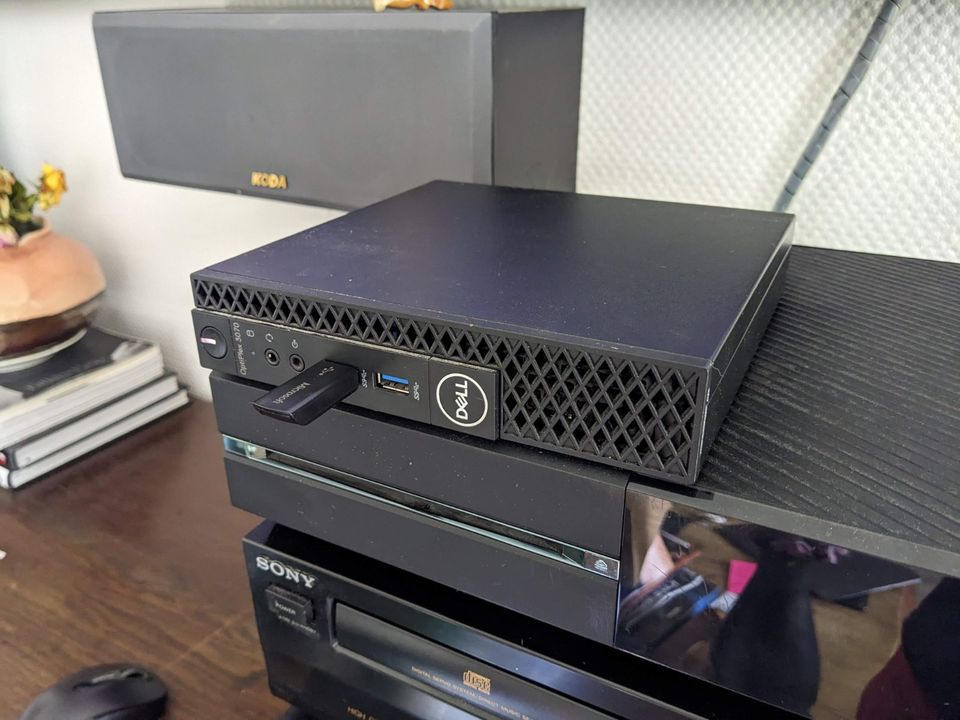 Dell OptiPlex 3070 mini PC in Berlin