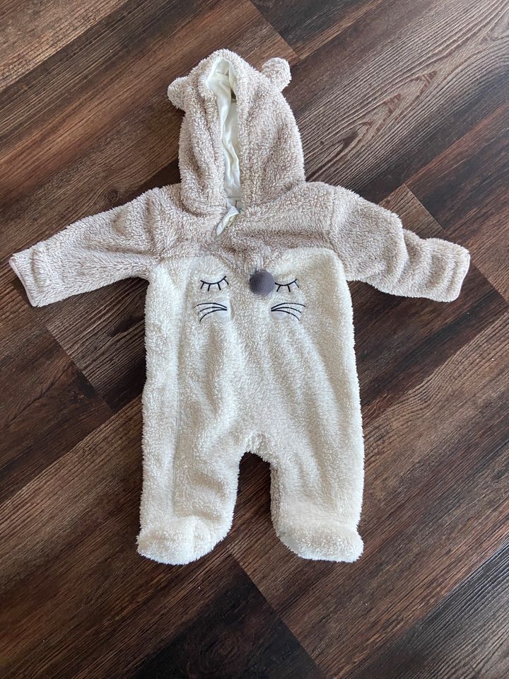 Winterpaket Baby Schneeanzug/ Wollwalk/ Skijacke/ Teddyanzug in Augsburg