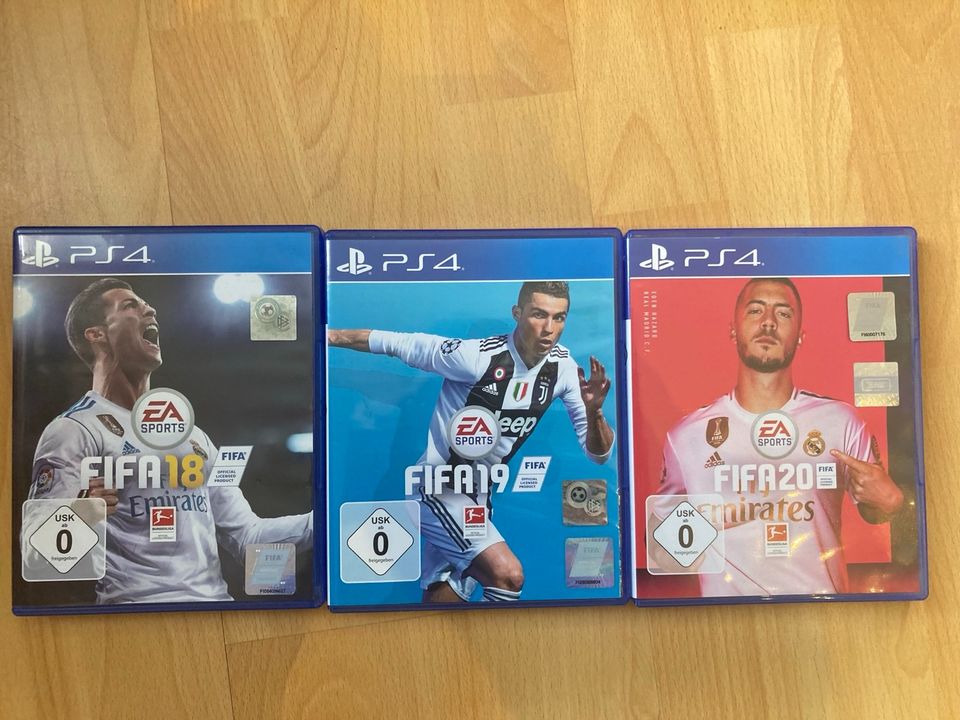 Fifa 18, 19 und 20 für die PlayStation 4 zu verkaufen in Aachen