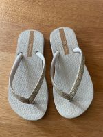 IPANEMA Flipflops Badeschuhe Größe 27/28 Schleswig-Holstein - Felde Vorschau