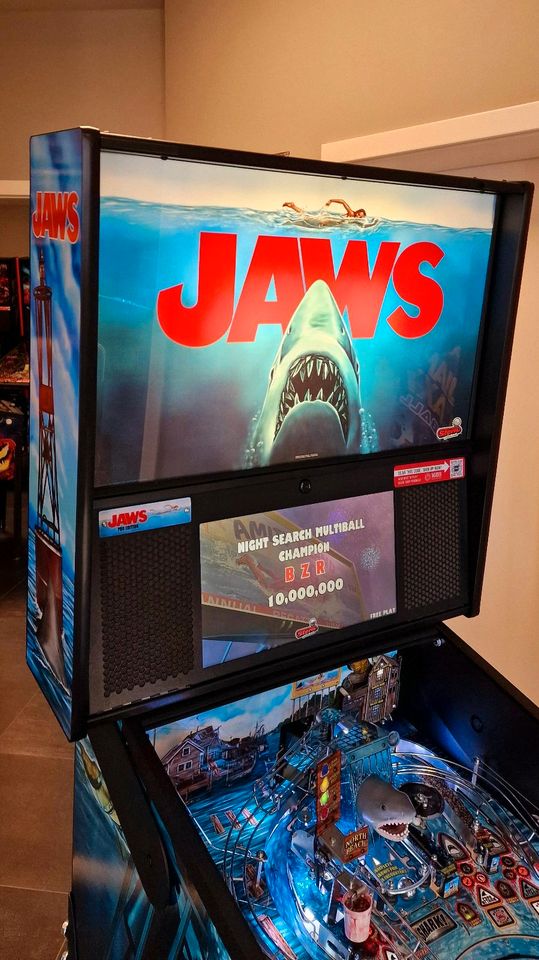 Jaws Pro Flipper Stern Pinball Flipperautomat in Rieden