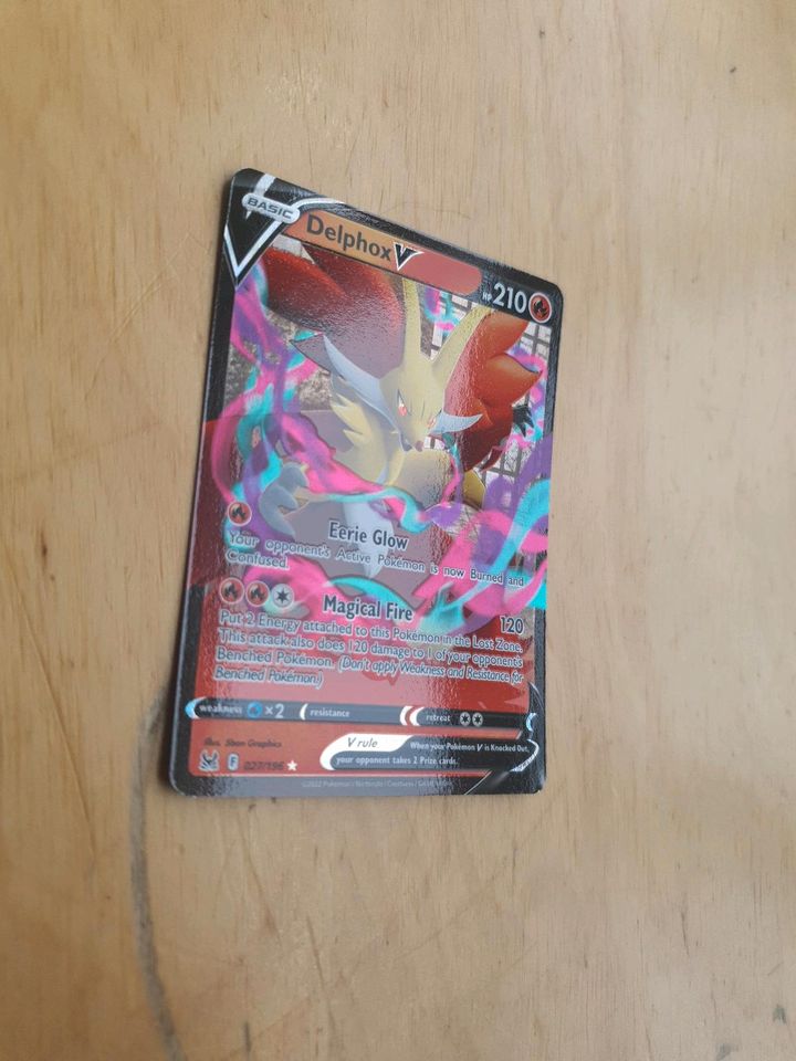 Pokemon Holo V-Karte, "Delphox V", engl., original in Steinhöring