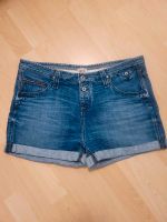 Damen Shorts Tommy Hilfiger Gr.31 Bayern - Schongau Vorschau