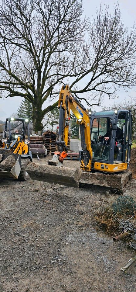 Gardenpflege& pflasterarbeiten& baggerarbeit in Neuenstein