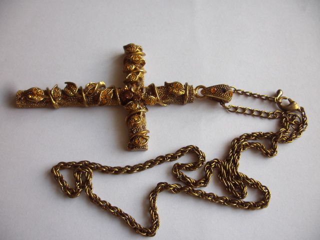 Kreuz (Antike)  Ich habe dieses Kreuz von meinen verwandten geerb in Düsseldorf