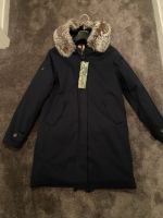 Oakwood damen winterjacke L neu München - Thalk.Obersendl.-Forsten-Fürstenr.-Solln Vorschau