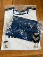 Hummel Sportshirt & Shorts, Gr. S - Neu Leipzig - Leipzig, Zentrum Vorschau