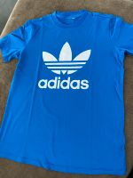 Adidas Sport T-Shirt blau Gr. M neuwertiger Zustand Nordrhein-Westfalen - Hemer Vorschau