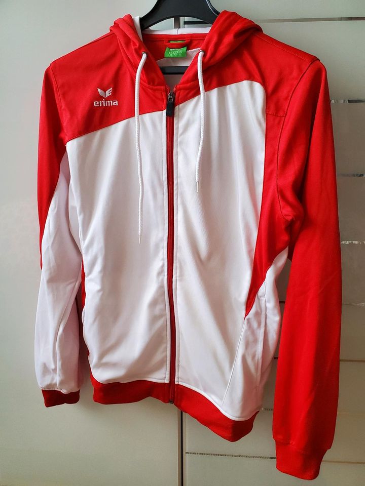 Erima Trainingsjacke Gr.40 weiß rot Neuwertig in Brandenburg - Beeskow |  eBay Kleinanzeigen ist jetzt Kleinanzeigen