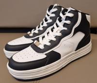Berschka Sneakers Gr. 38 neu ungetragen weiß-schwarz Berlin - Lichtenberg Vorschau