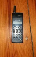 Ericsson GA 318 Handy mit Anleitung & Ladegerät * RARE * Vintage, Mitte - Wedding Vorschau