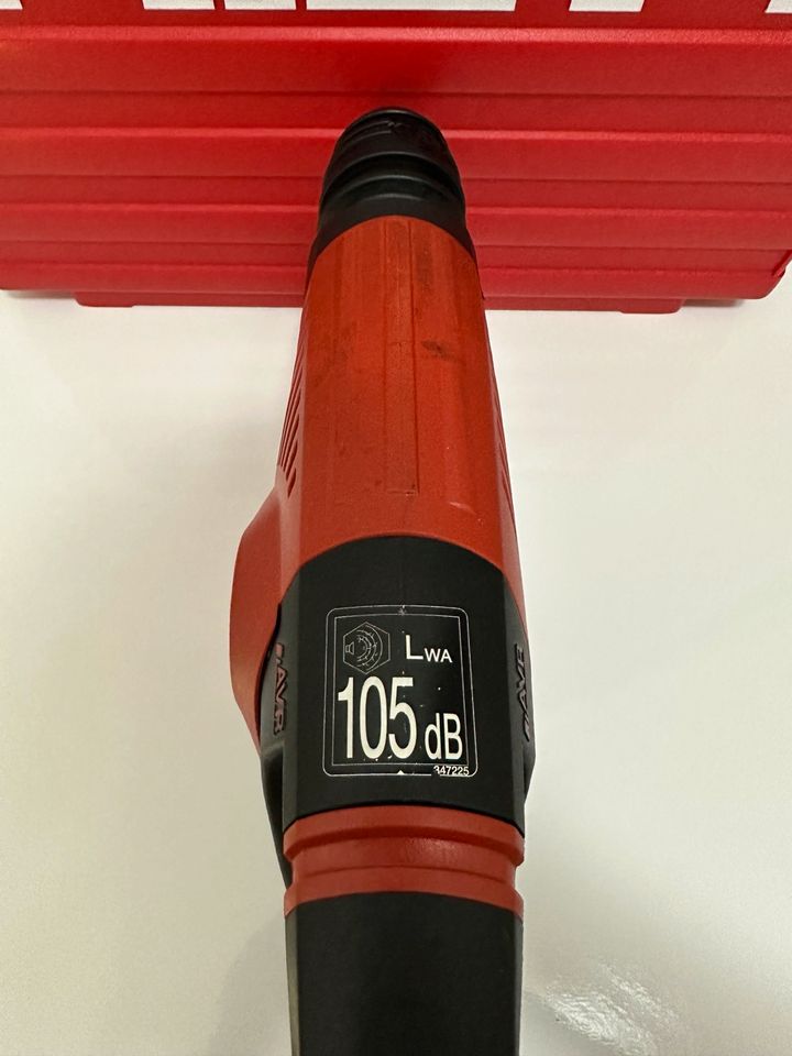 Hilti TE-300 AVR Meißelhammer SDS-Plus (1.Hand) in Gelsenkirchen