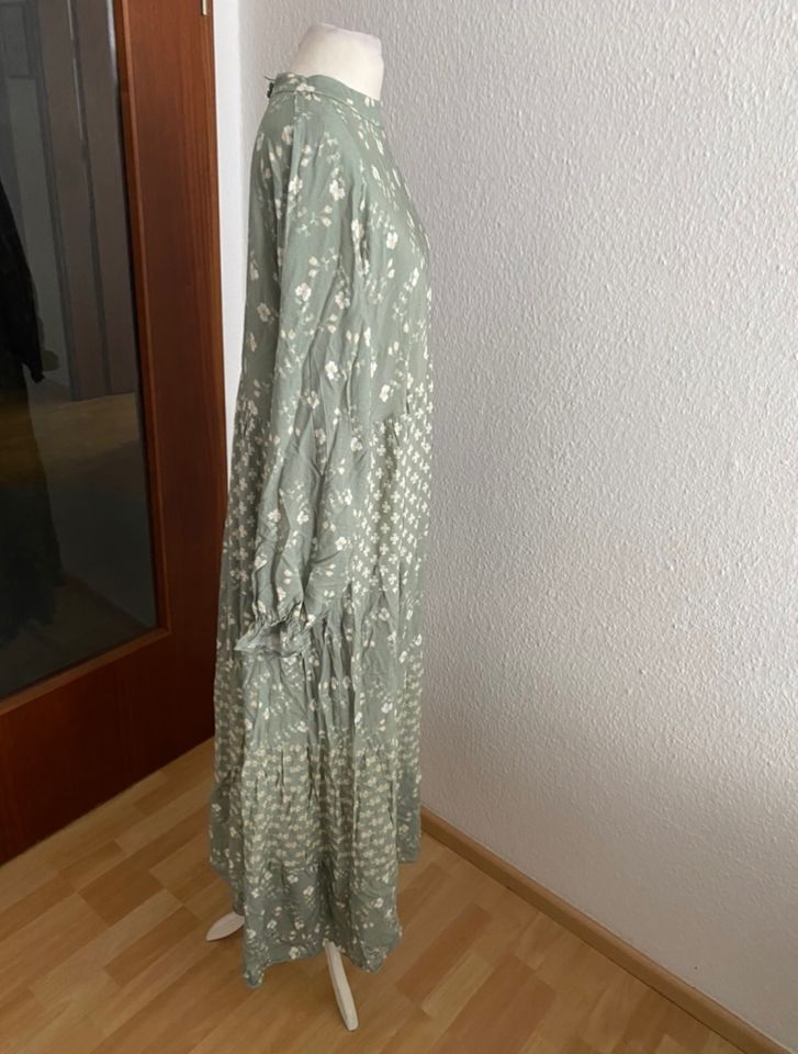 Maxikleid , langarm Kleid Gr 40 42 in Bremen