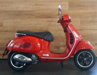 Vespa GTS 300 Super HPE / Topzustand ! Kr. Altötting - Winhöring Vorschau