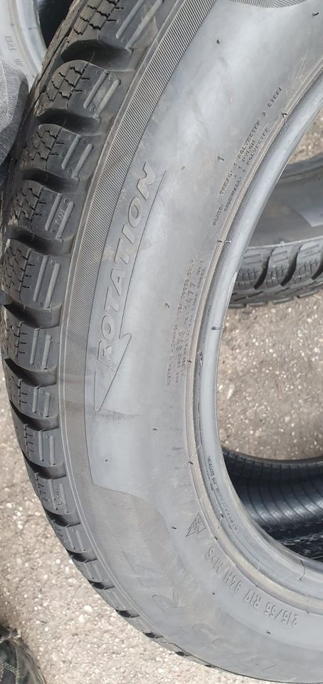 Winterreifen Pirelli Sottozero 3 215 55 R17 94H 6,5mm in Colditz