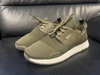 HUGO BOSS Sneaker Titanium RUNN Khaki Gr. 39 TOP! Hessen - Kassel Vorschau