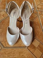Schöne glitzerne Schuhe Nur einmal getragen zur Hochzeit!!!! Thüringen - Schmiedehausen Vorschau