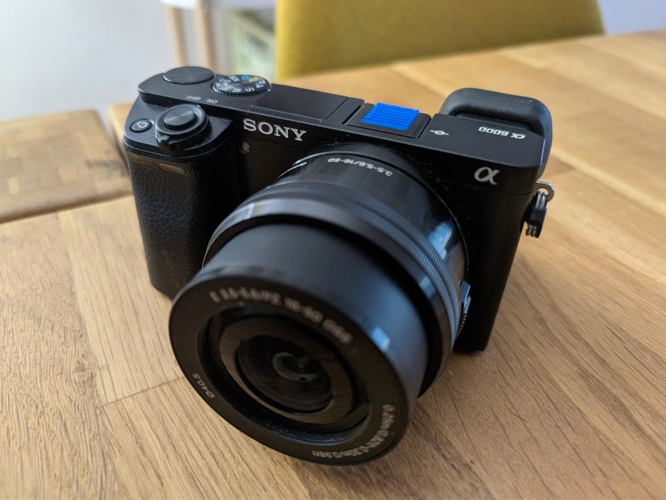 Sony A6000 Mirrorless Kamera in München