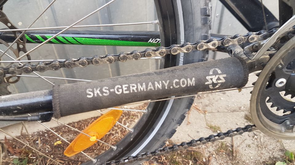 Fahrrad  der Marke Specialized mit 24 Zoll in München