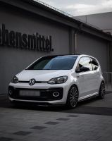 VW high UP! 1.0 MPI, Candy-Weiß, Bj. 2018 München - Schwabing-Freimann Vorschau