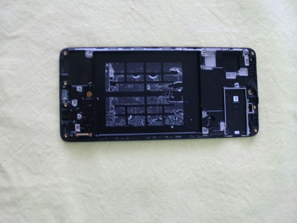Samsung Galaxy A71 LCD Display Touchscreen in Mannheim