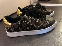 Guess sneaker, schuhe, braun, Größe 38 Hessen - Neu-Eichenberg Vorschau