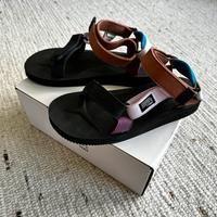 Suicoke x Hay Sandale Gr. 42 blau lila braun Neuwertig was Hessen - Flörsheim am Main Vorschau