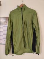 Peak Performance leichte Lauf -oder Fahrradjacke grün Gr. L Hessen - Gelnhausen Vorschau