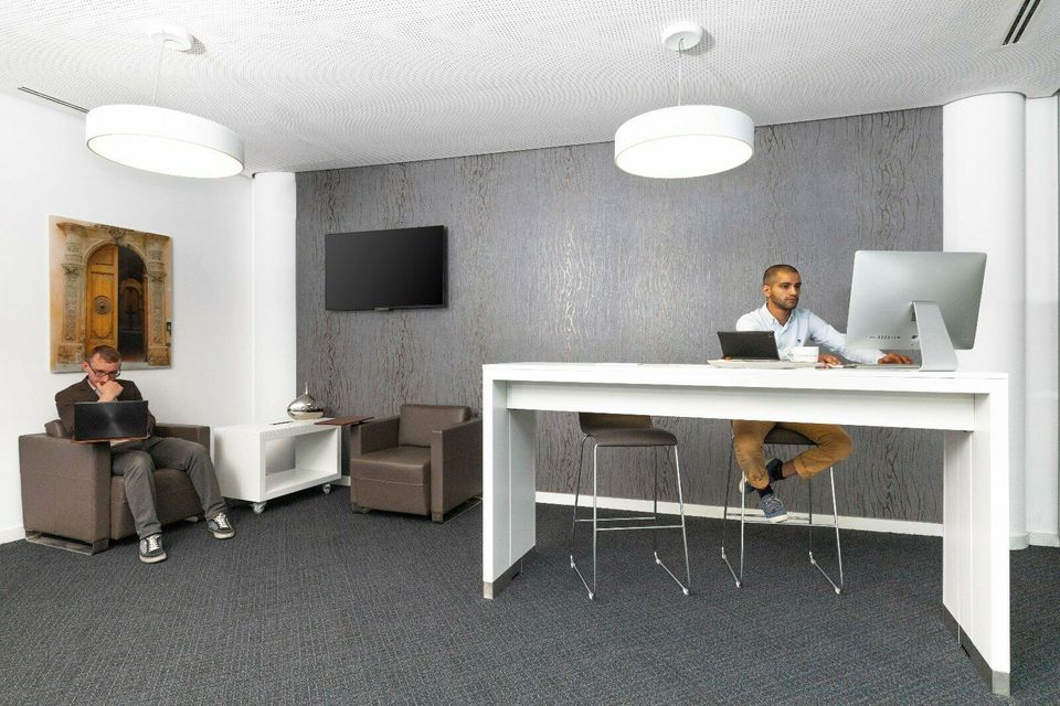 Mitgliedschaften für flexible Arbeitsplätze in Regus DUSSELDORF, Koe-Bogen in Düsseldorf