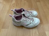 Fila weiße Sneaker Schuhe Sportschuhe Gr. 36 Bad Godesberg - Pennenfeld Vorschau
