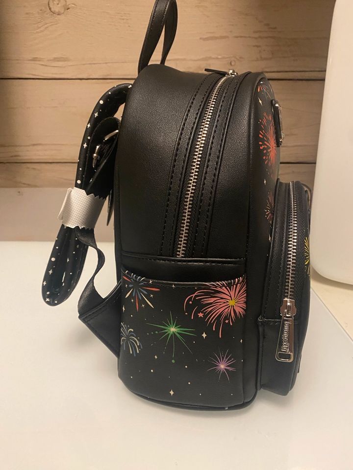 Neu&OVP Disney Loungefly Rucksack 100  Walt Mickey Partners in Saarwellingen