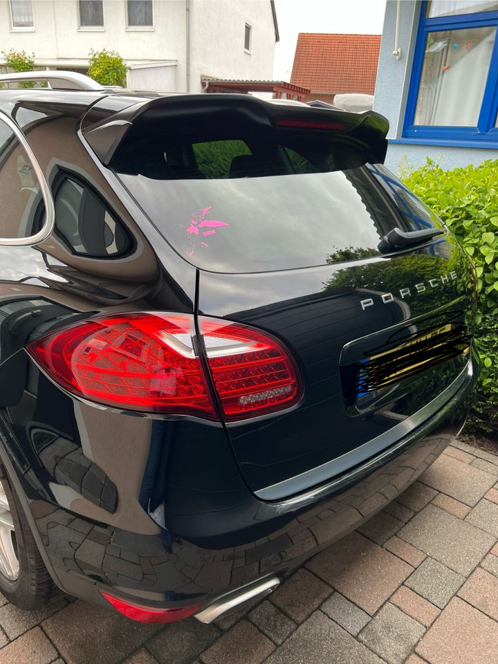 Porsche Cayenne Diesel Vollausstattung AHK in Nörvenich