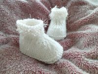 NEU Babyschuhe Frühchen Neugeborene Reborn Babywolle Babygarn Sachsen - Reinhardtsdorf-Schöna Vorschau