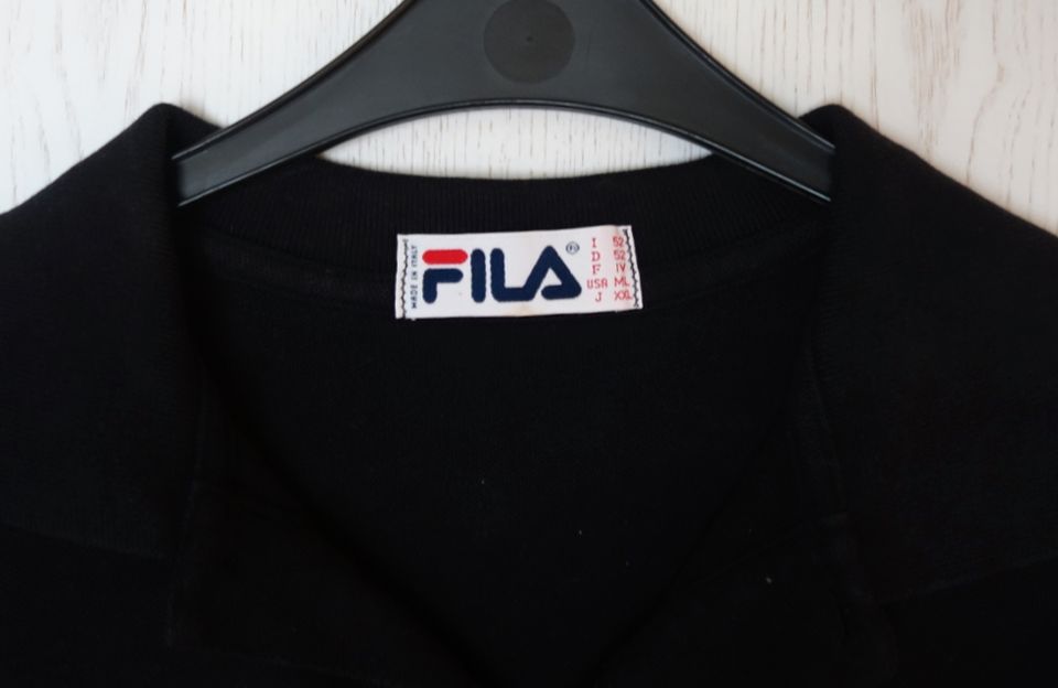 Kurzarm Poloshirt, Marke Fila, Gr. L, schwarz in Herten