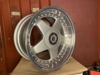 1x Alufelge Alufelgen RIAL F1 17Zoll 9.5x17 ET37 5/112 VW Audi Niedersachsen - Lehrte Vorschau