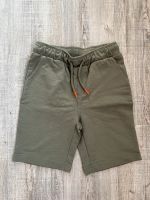 Shorts khaki Gr.134 NEU Hessen - Schrecksbach Vorschau