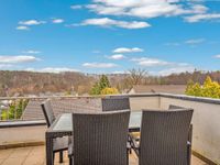 Modernes Zweifamilienhaus mit hochwertiger Ausstattung inkl. Dachterrasse mit Fernblick in Lohmar Nordrhein-Westfalen - Lohmar Vorschau