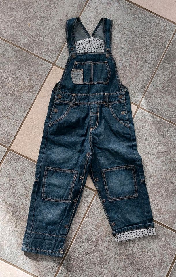 Jeans Latzhose Gr 80 in Nettersheim